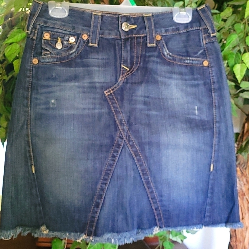 True Religion Abby fray hem denim skirt